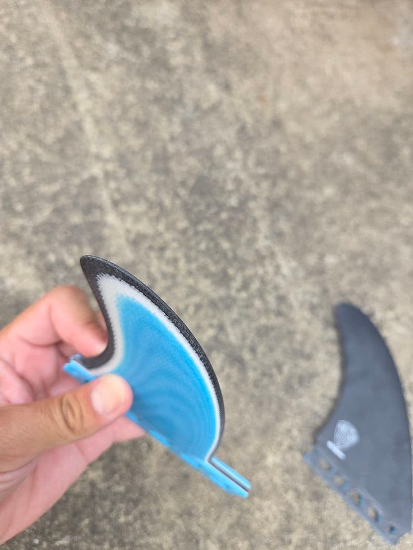 マークリチャーズ　futures　サーフボードフィン　美品