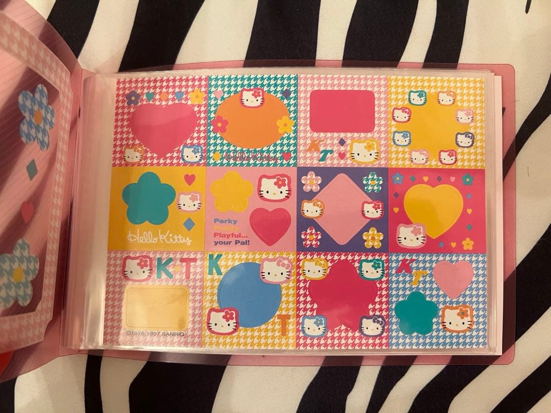 激レア希少 ハローキティ 千鳥柄 平成レトロ シール 帳 アルバム帳 写真入れ