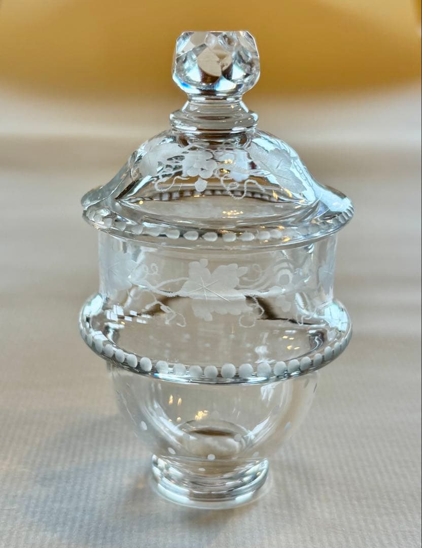 フランスアンティーク クリスタルハンドグラヴュール 手彫 葡萄柄 マスターポット