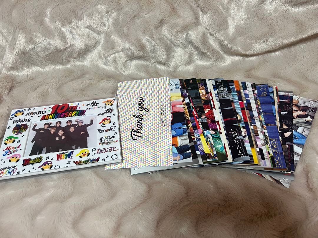 WEST. ジャニーズWEST グッズ