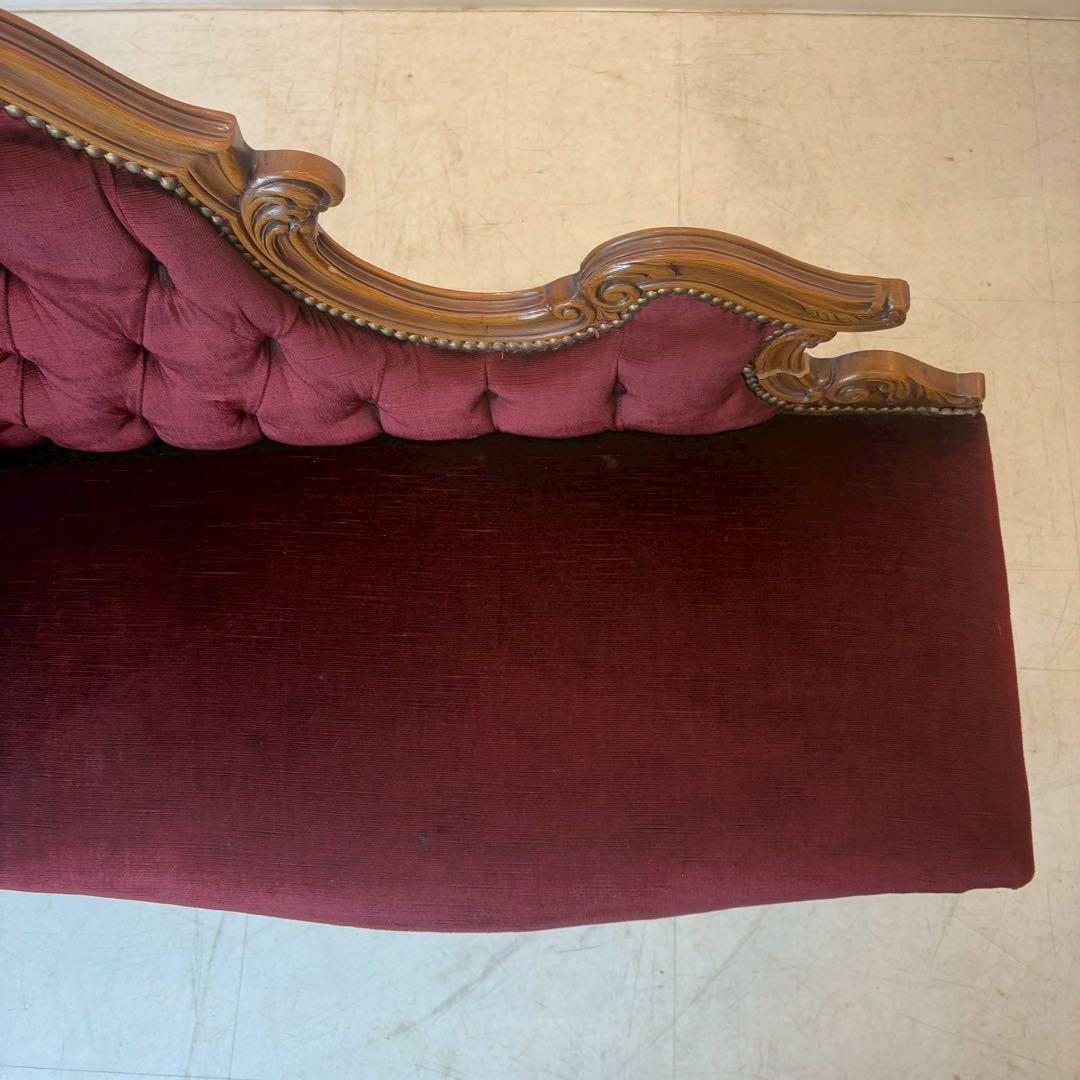 ビクトリアンスタイル ワインレッド　猫足ソファー　アンティーク