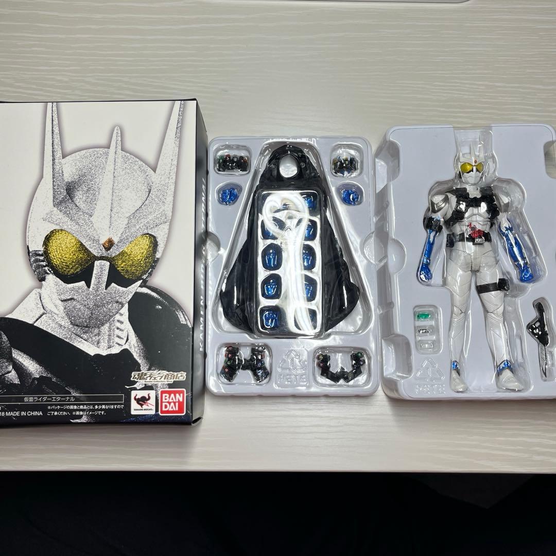 S.H.Figuarts 真骨彫製法 仮面ライダーエターナル