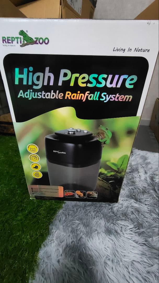 「爬虫類用」湿度調節器(自動噴水機)