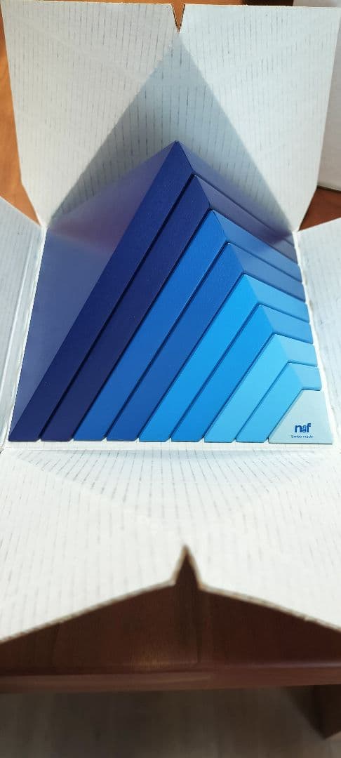 Naef ネフ社　チョープ CHEOP（青） 廃番品