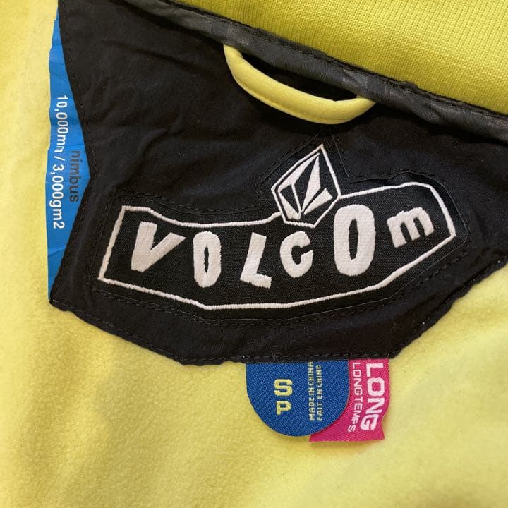 VOLCOM スキースノボウェア　上着のみ