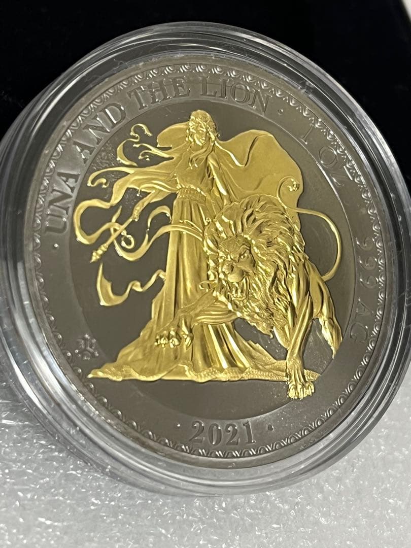 2021　セントヘレナ 　ウナとライオン 　ゴールドブラックエンパイア　 