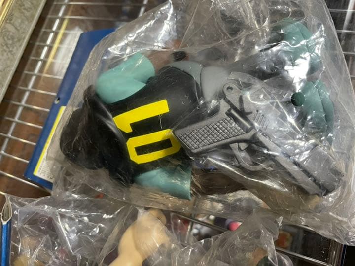 メディコム トイ　 バックドロップボム　フィギュア　BACK DROP BOMB