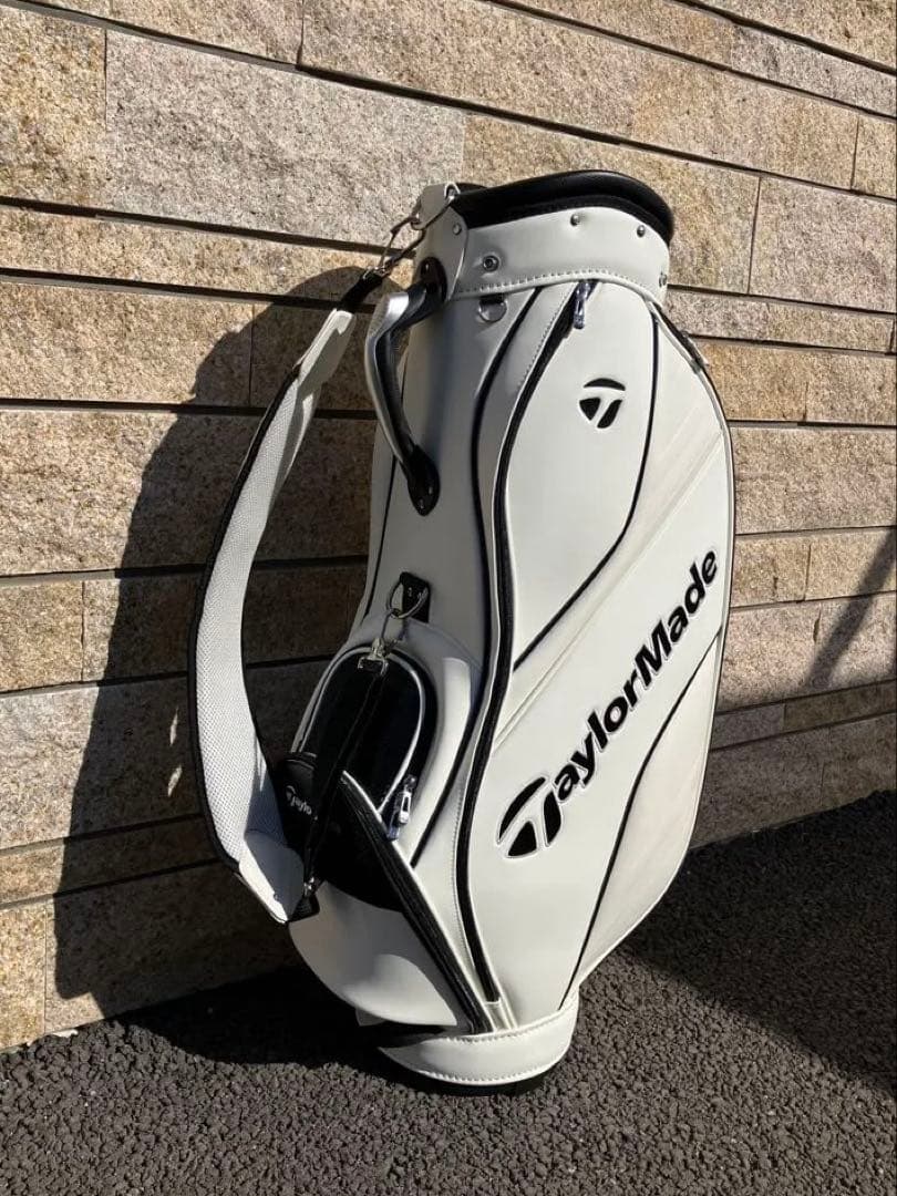 【超美品】テーラーメイド キャディバッグ 2025
