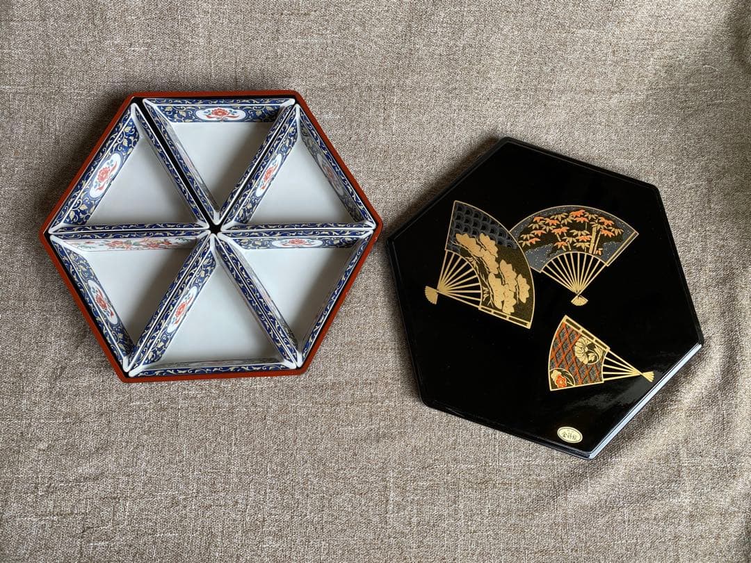 六角形扇子模様の漆器重箱