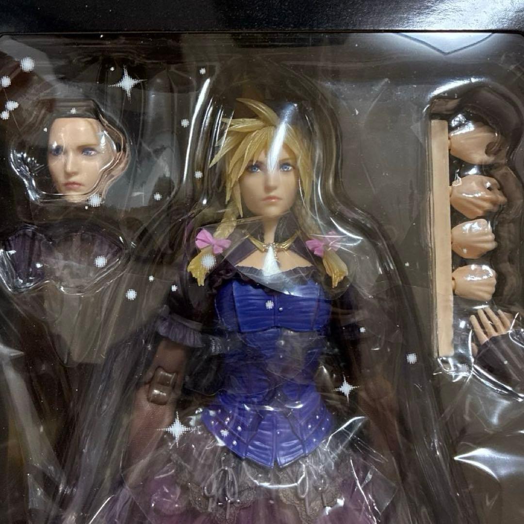 FF VII リメイク PLAY ARTS改 クラウド ドレス Ver.　未開封