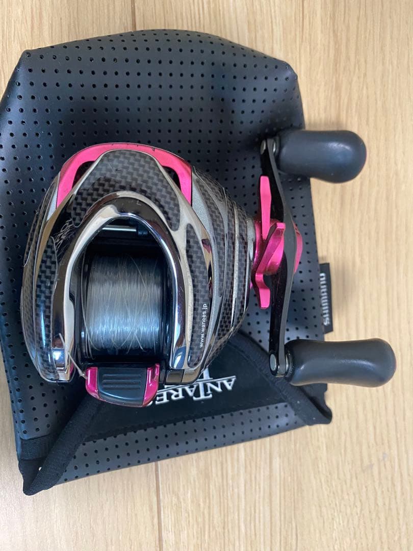 シマノ アンタレスDC HG カスタム仕様　カーボン　キャンディピンク塗装