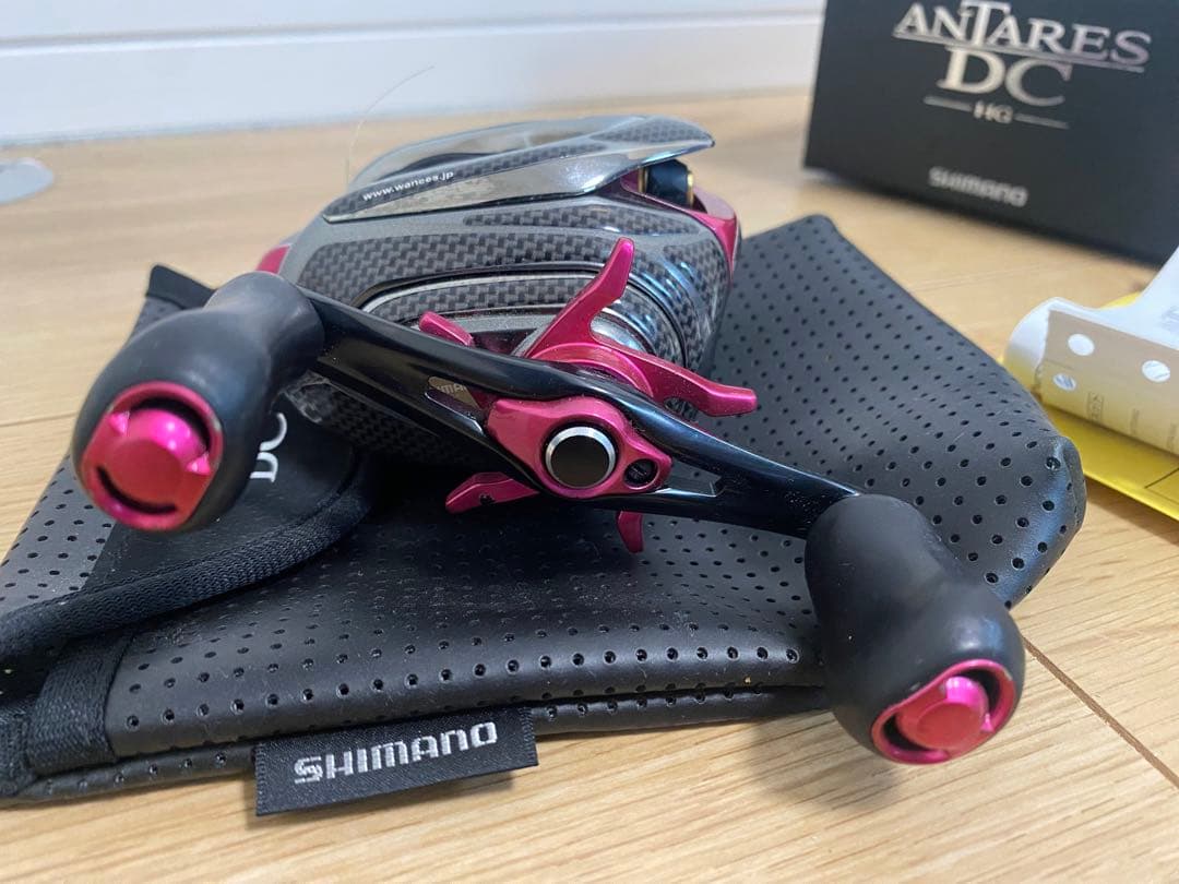 シマノ アンタレスDC HG カスタム仕様　カーボン　キャンディピンク塗装