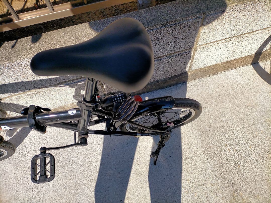 パンゲア ノーパンクタイヤ折りたたみ自転車 JR内房線浜野駅引き取り限定