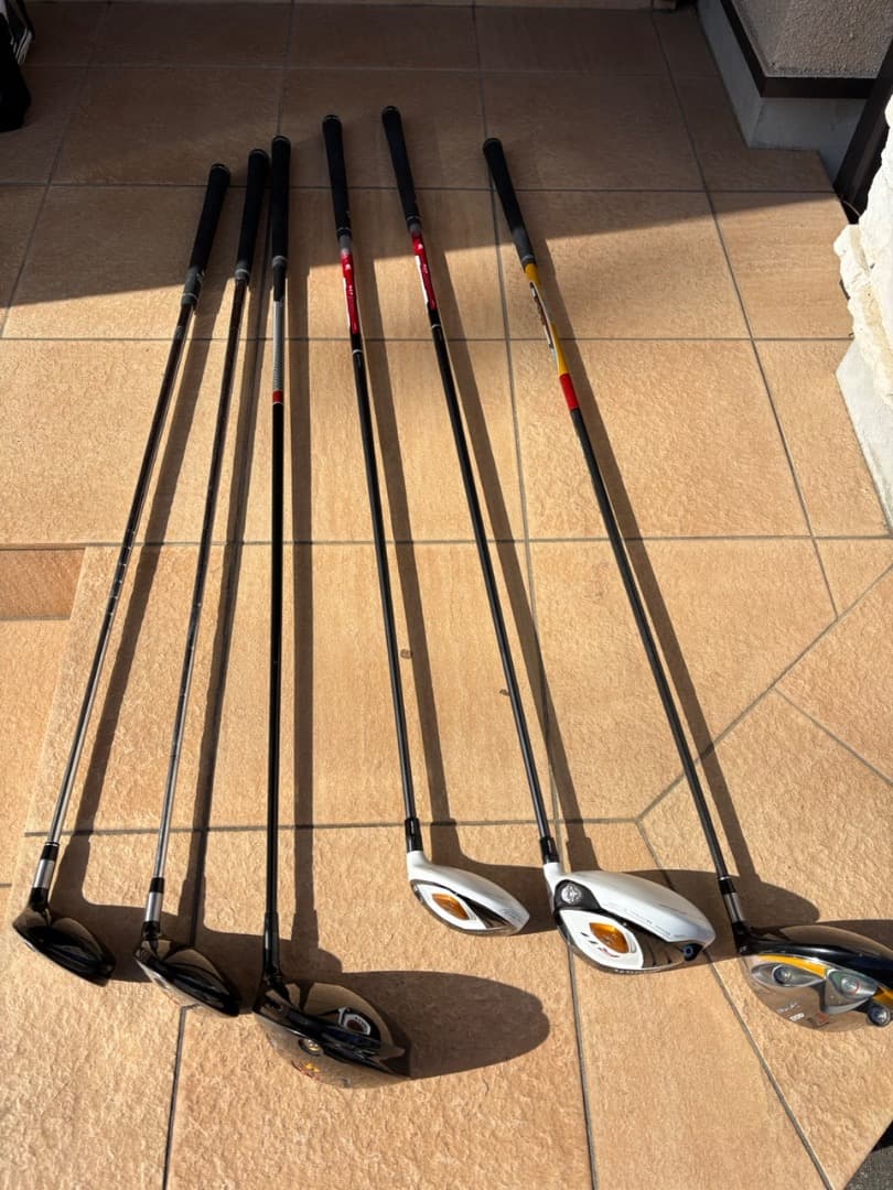 〈値下げ！〉【TaylorMade】中古ゴルフクラブ　セット＋おまけ