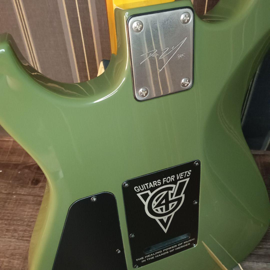 希少 カーキ色 ディーン・ゼリンスキー エレキギター ST ダンカンPU