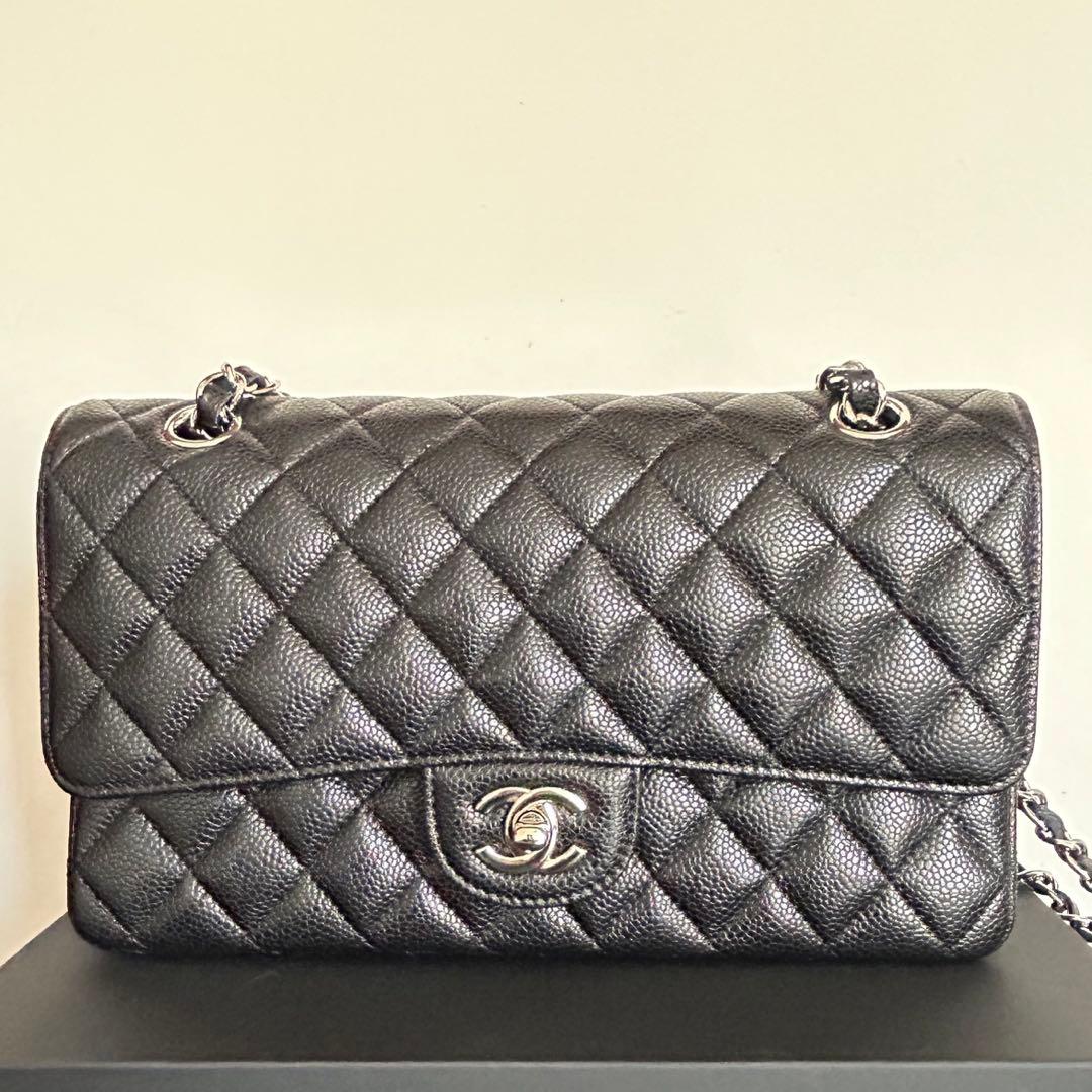 ブラックレザー ショルダーバッグ