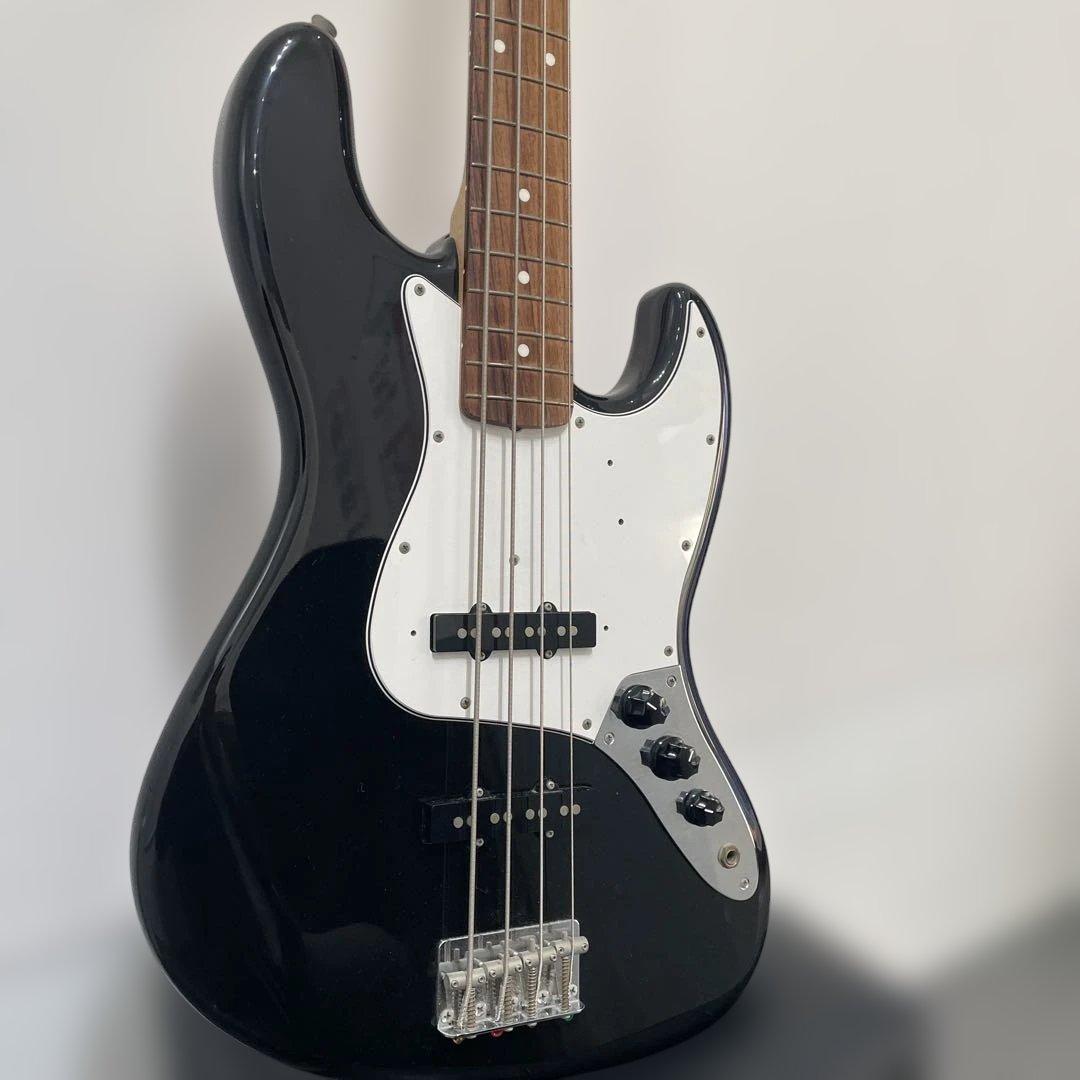 Fender Jazz Bass ブラック