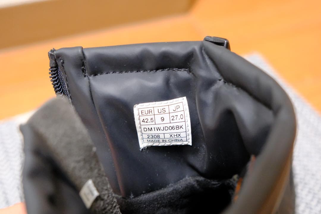 【美品】DESCENTE 防水スノーブーツ ブラック　２７CM