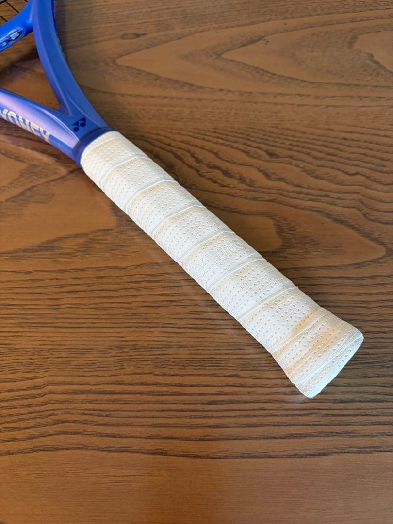YONEX EZONE 100 TOUR テニスラケット グリップG2