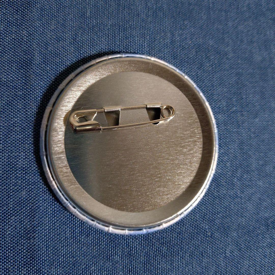 缶バッジ　医師　心眼　identity 第五人格　クレープ購入特典