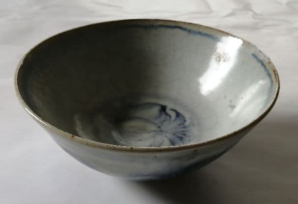 李朝　桃文茶碗