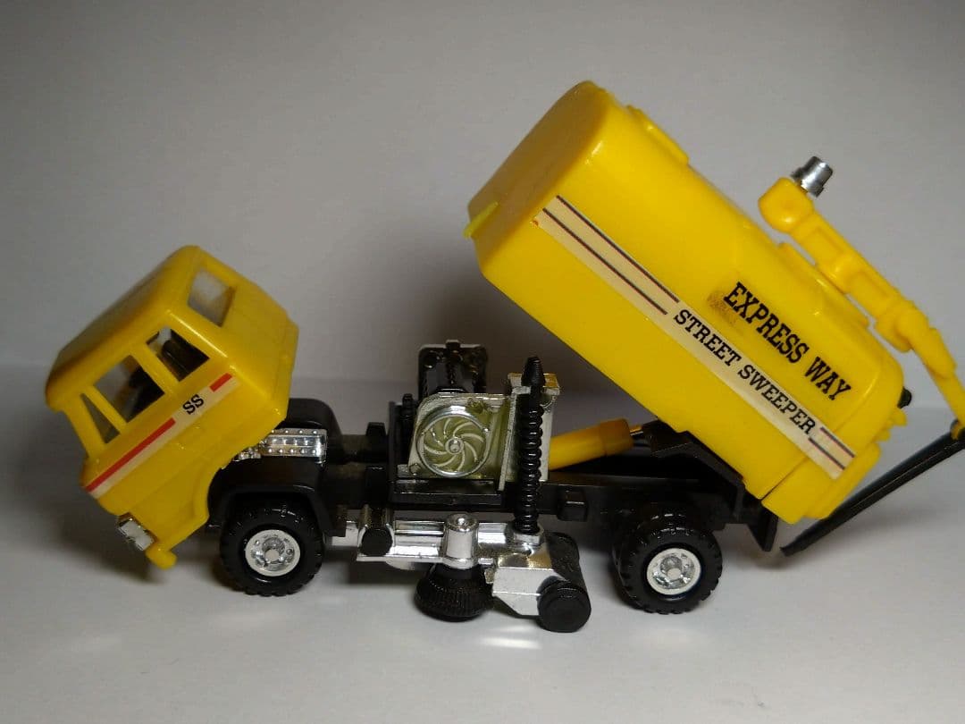 g*_様 【破損】　DELUXE BIG-1　デラックスビッグワンガム　カバヤ