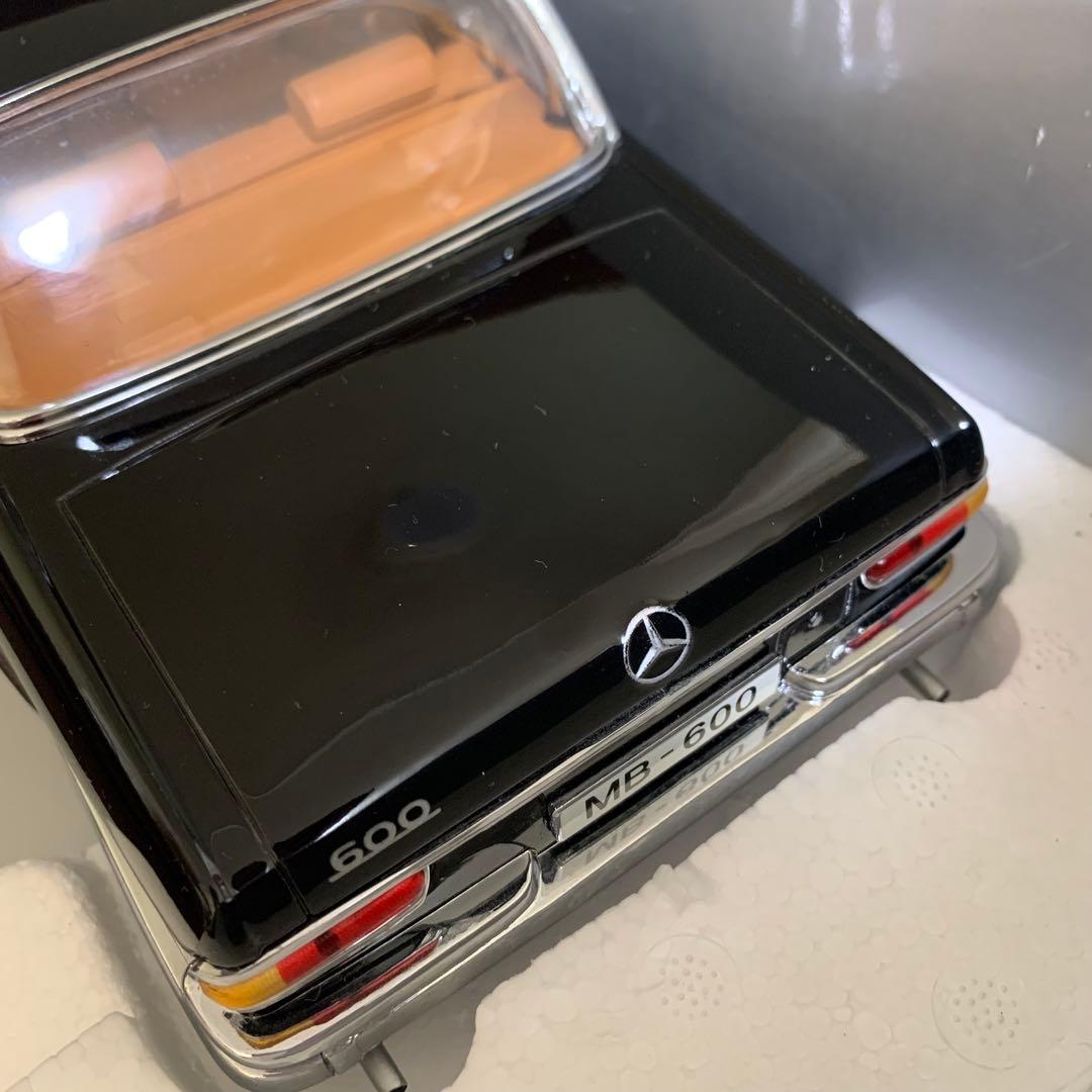 1966 Mercedes-Benz 600 ミニカー 1/18