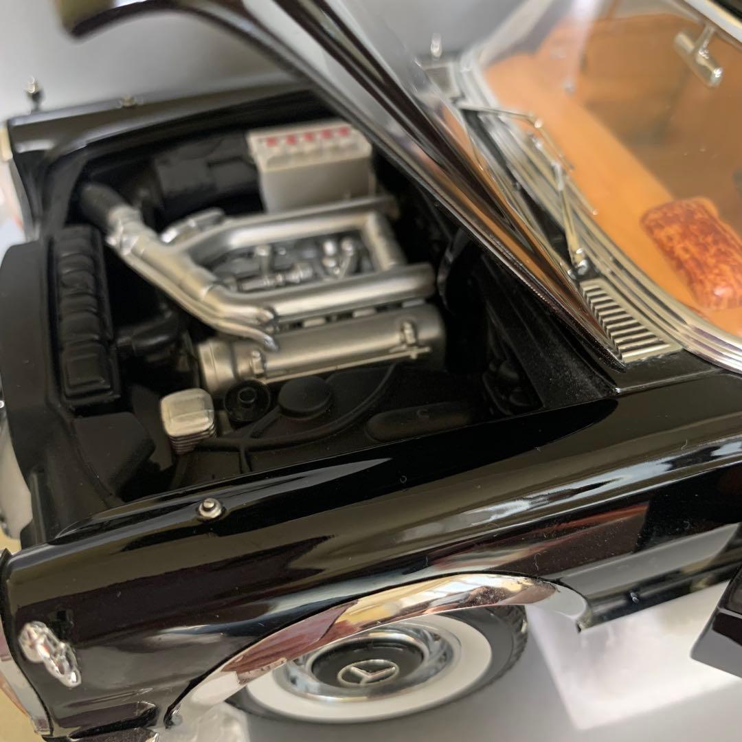 1966 Mercedes-Benz 600 ミニカー 1/18