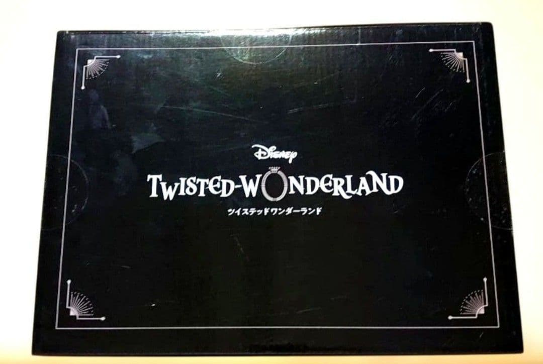 ディズニー ツイステッドワンダーランド リドル・ローズハート 1/8 フィギュア