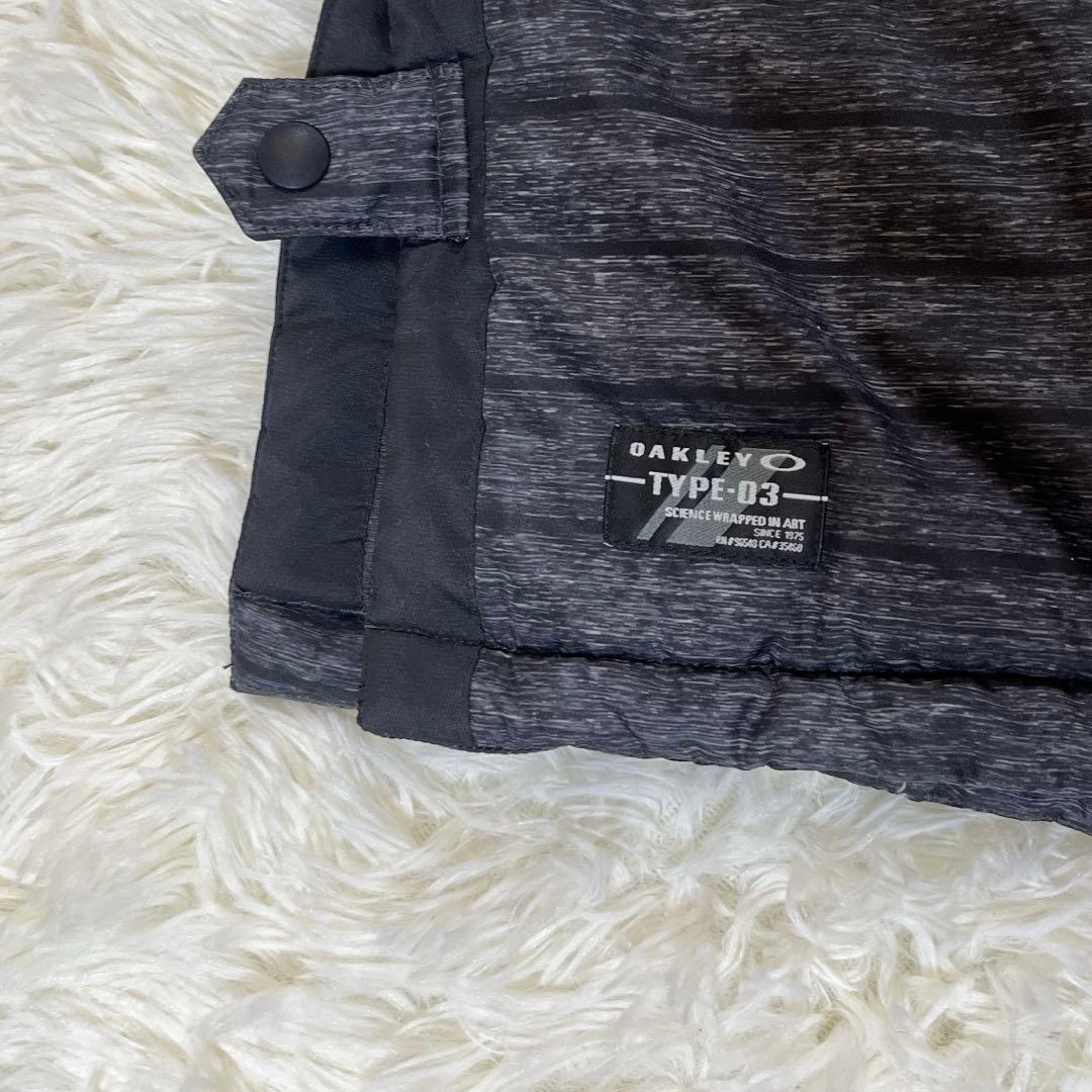 【美品】オークリー　ベンチコート　バックロゴ　ブラック　XL