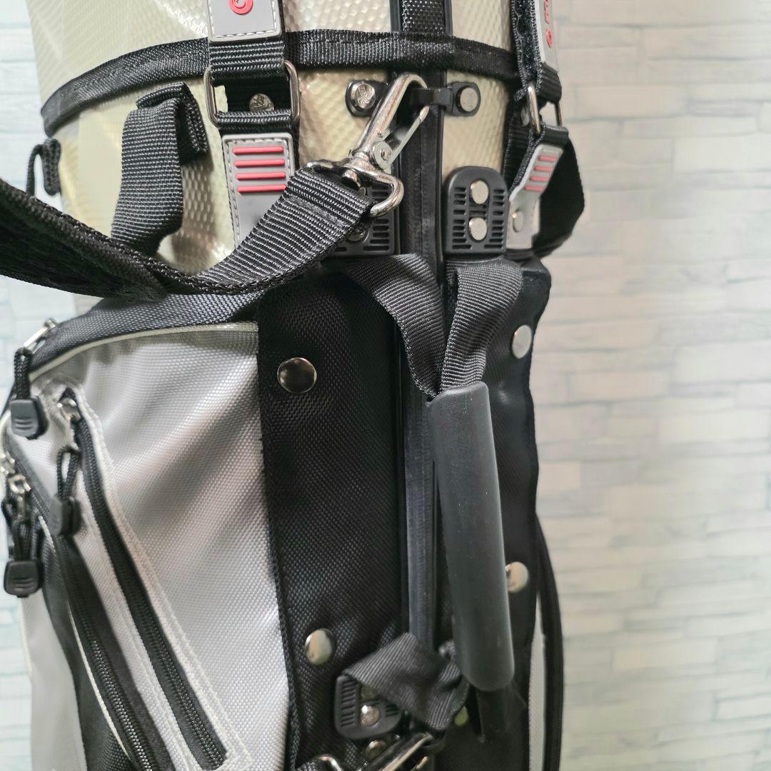 極美品 MEGA GOLF キャスター付 ハードケース キャディバッグ グレー