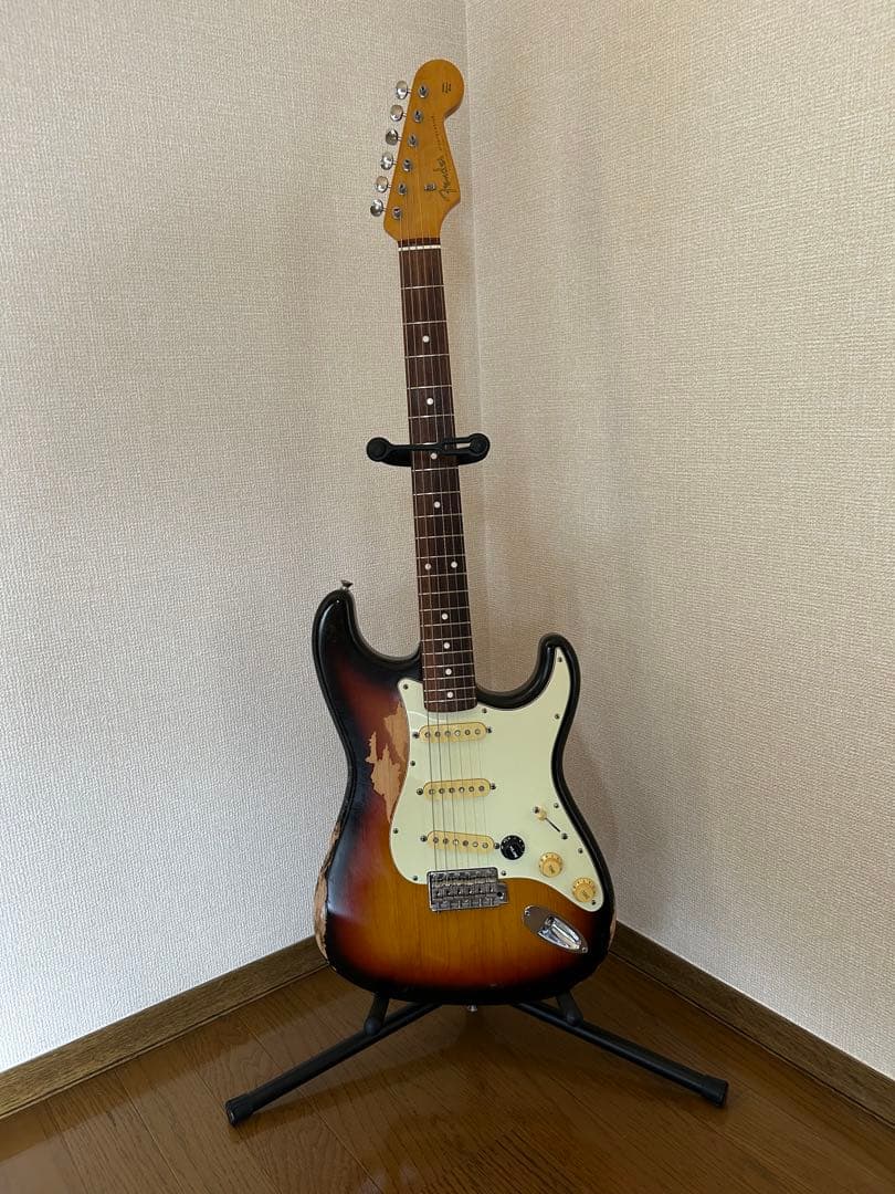 Fender Japan ストラトキャスター サンバースト