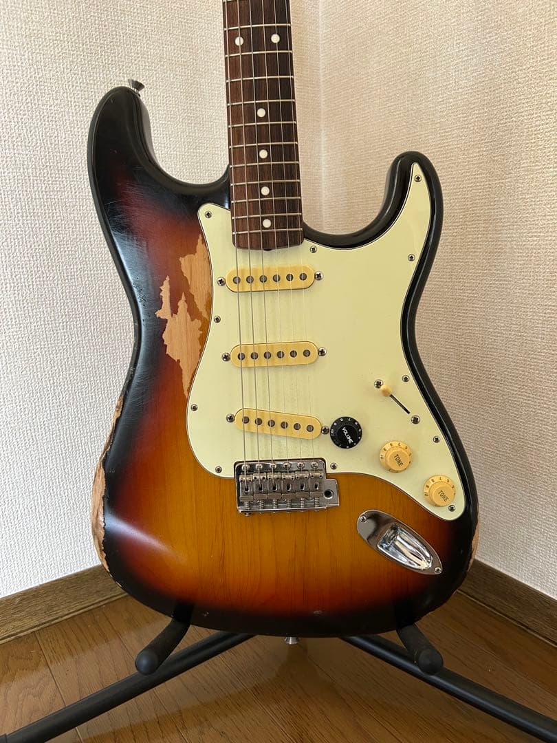Fender Japan ストラトキャスター サンバースト