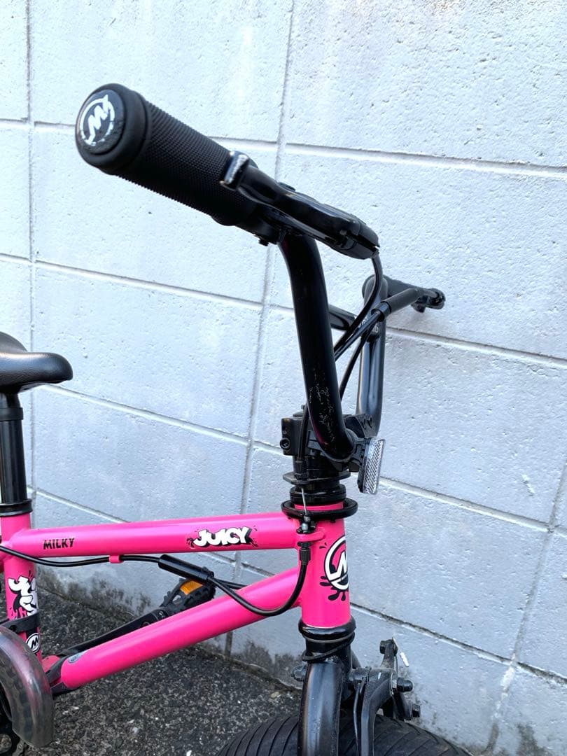 JUICYピンク BMXバイク　MOTEL WORKS 14インチ