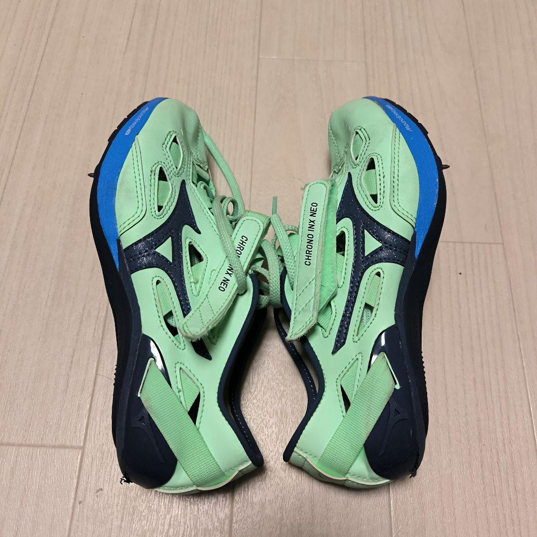 Mizuno クロノインクス　ネオ　エメラルドグリーン　24.5cm