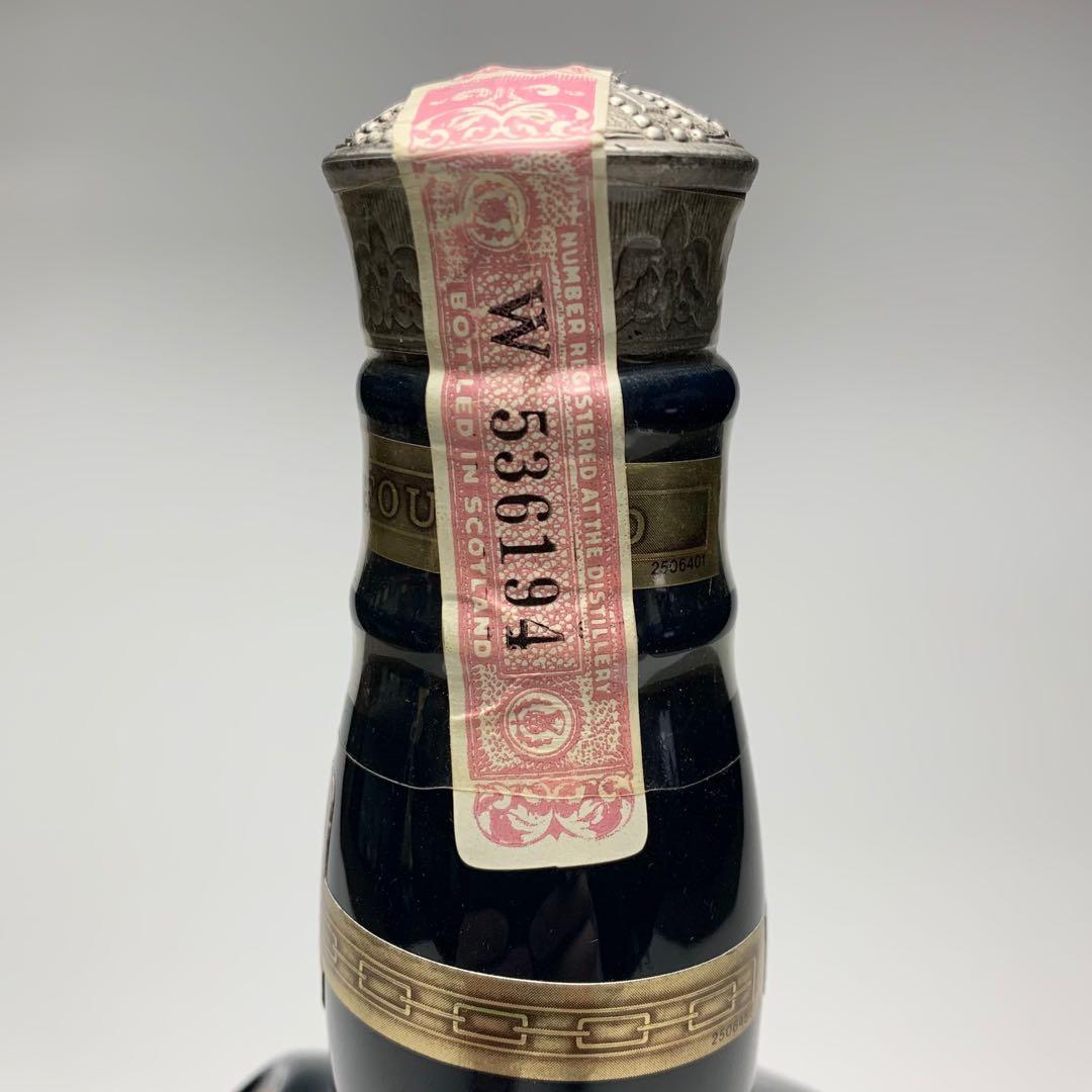 ト*ー様 【ロイヤルサルート 21年】未開封 シーバス スコッチウイスキー 陶器