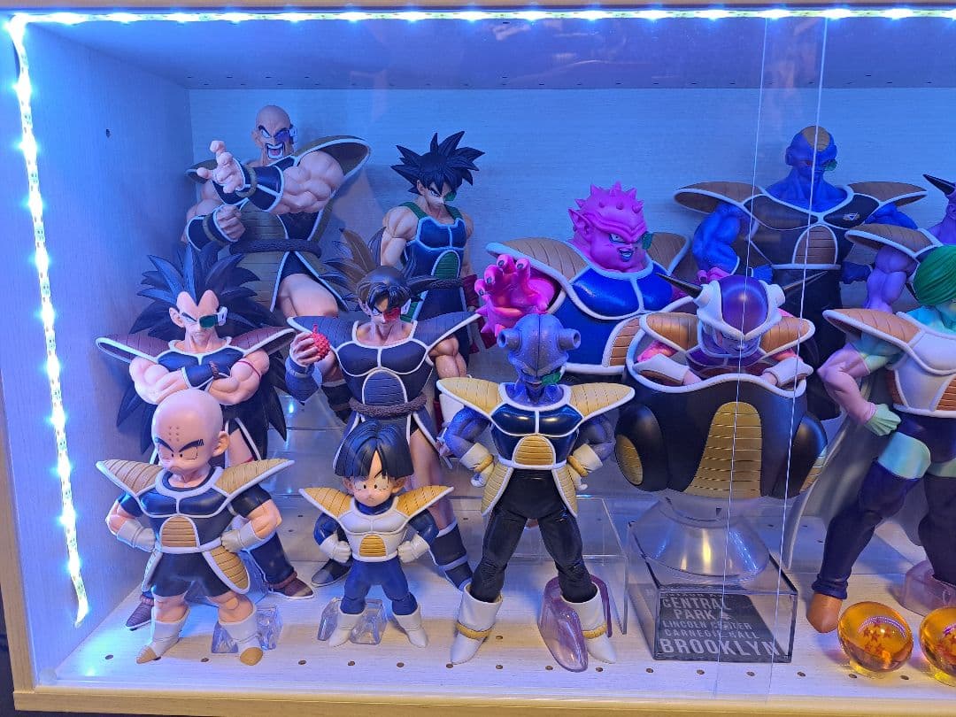 ドラゴンボールフィギュア　まとめ売り　フィギュアケース付き
