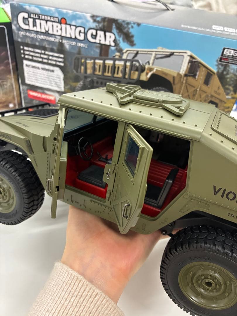 戦車 大型 ラジコン オフロード ミリタリー RCかー 人気 34cm 4WD