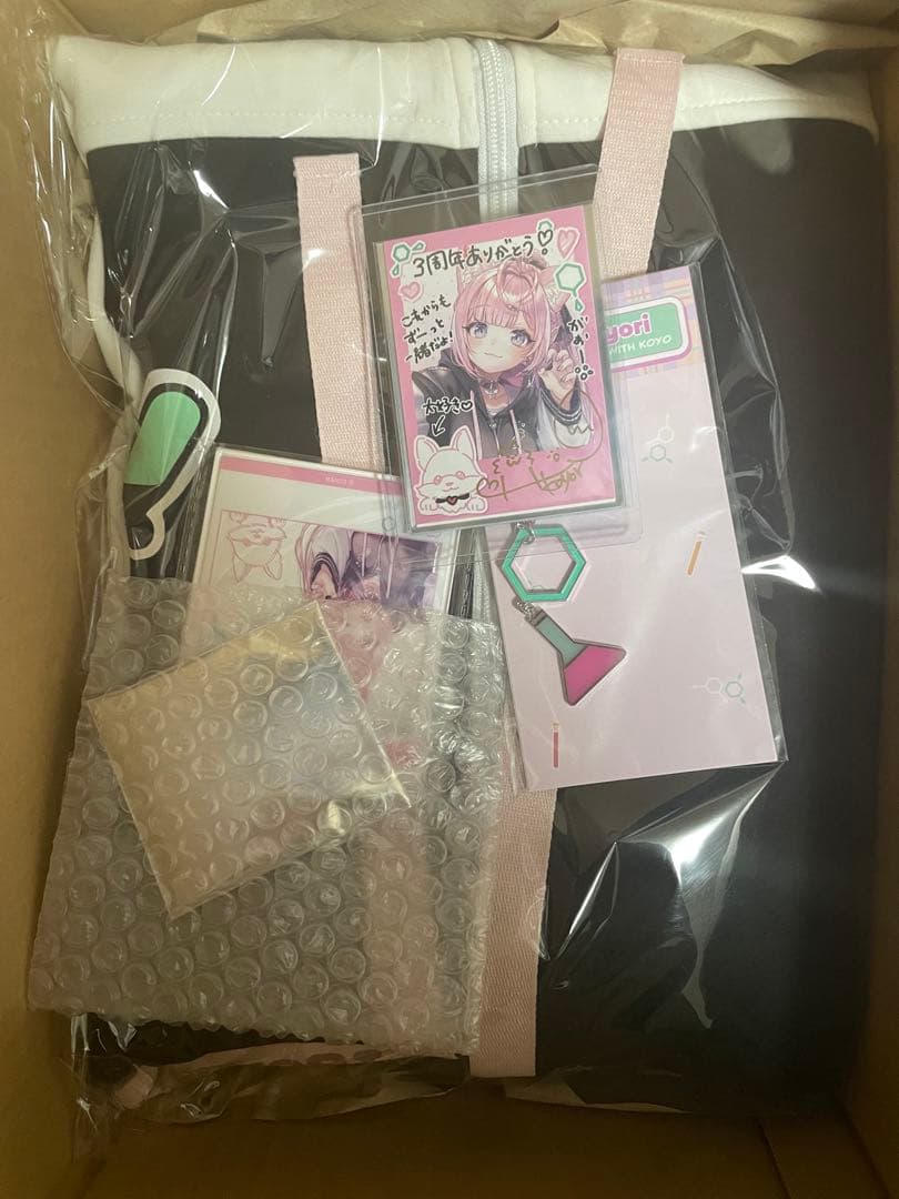 222 博衣こより　活動３周年　直筆サイン入りチェキ風カード付き