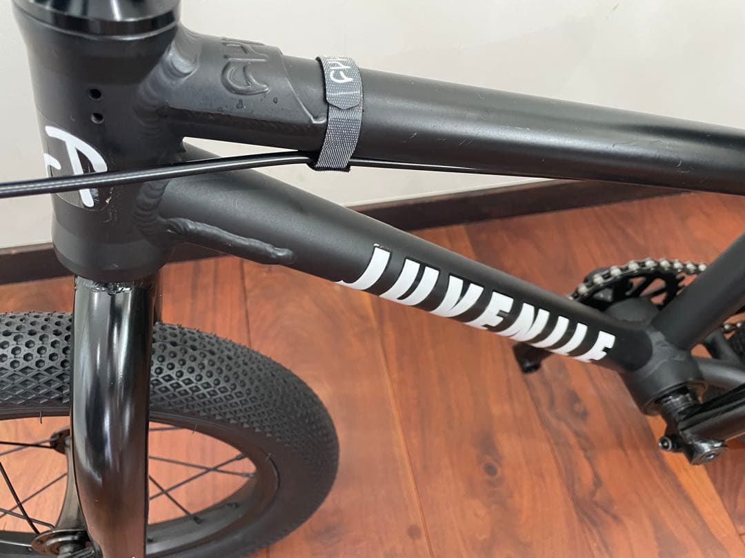 bmx フリースタイル　kids　cult juvenile カルト　14インチ