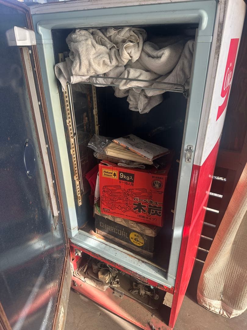 コカコーラ冷蔵庫　昭和レトロ　引き取り限定　茨城県古河市まで