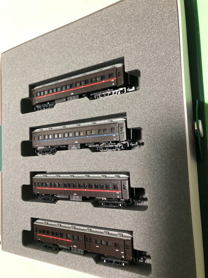 50周年 特別企画品￼ 国鉄 オハ32000 17m級旧型客車 4両セット 絶版