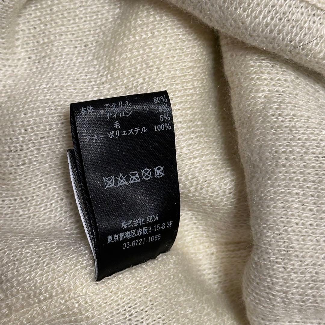 ポンポン付き　取り外し可　ニット帽　ツバ付き　秋冬　ゴルフウェア　ウィメンズ