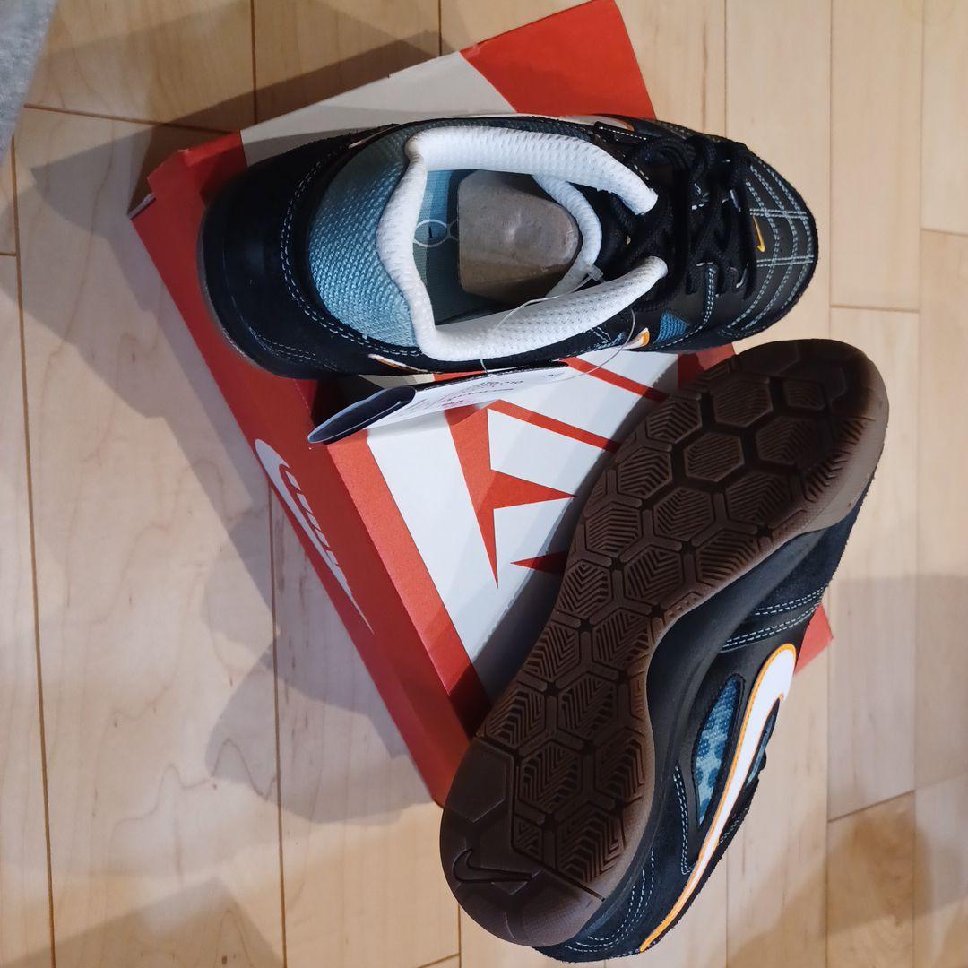 Nike フットサル ブラック ガトSE　26.5cm 新品未使用　限定カラー。