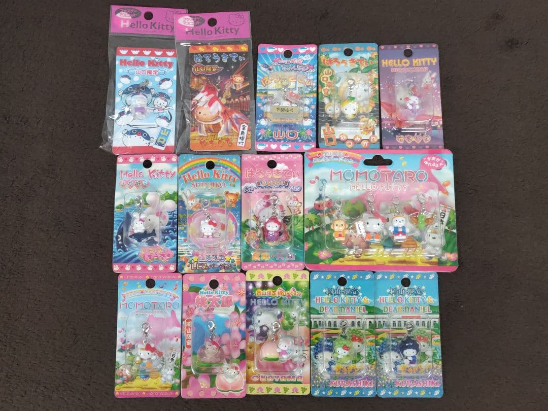 Hello Kittyハローキティ 中国地方限定ファスナーストラップ14種セット