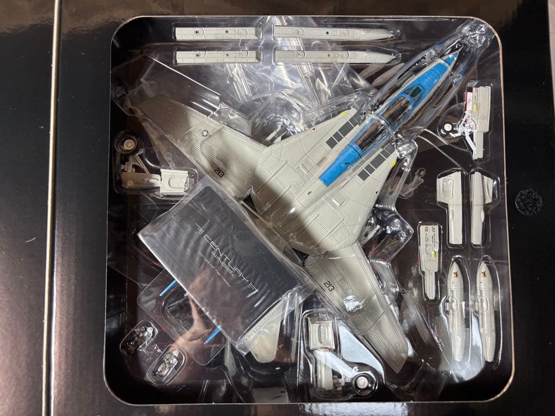 Century wings 1/72 F-14Dトムキャット VF-213