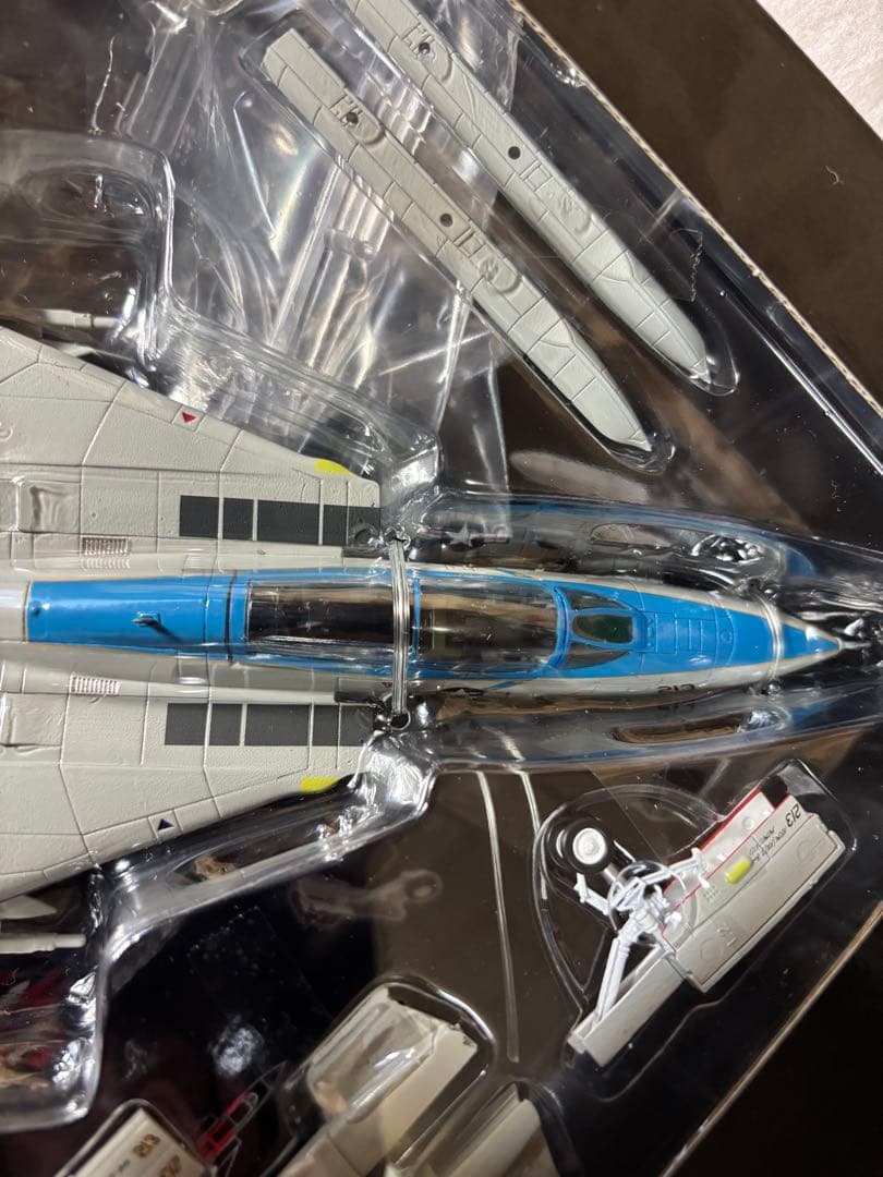 Century wings 1/72 F-14Dトムキャット VF-213