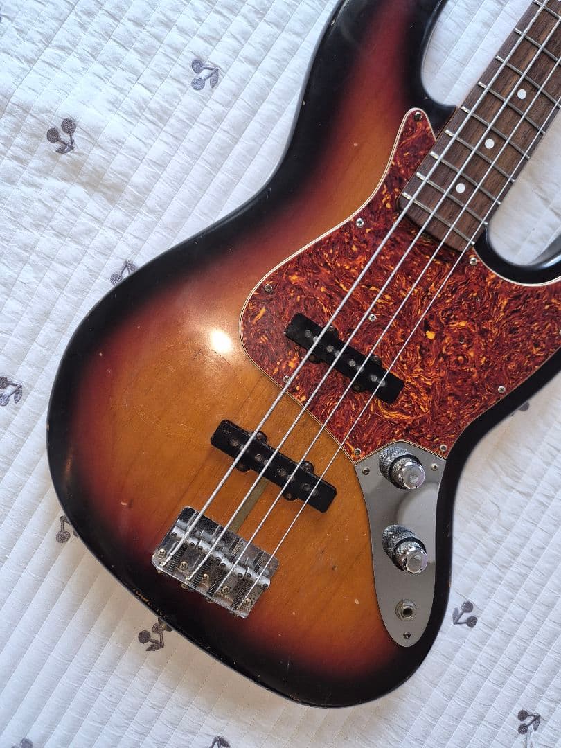 ベース Fender Jazz Bass american vintage 1990