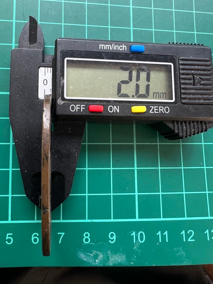 日本穴銭　琉球通宝中字広郭薄肉銭