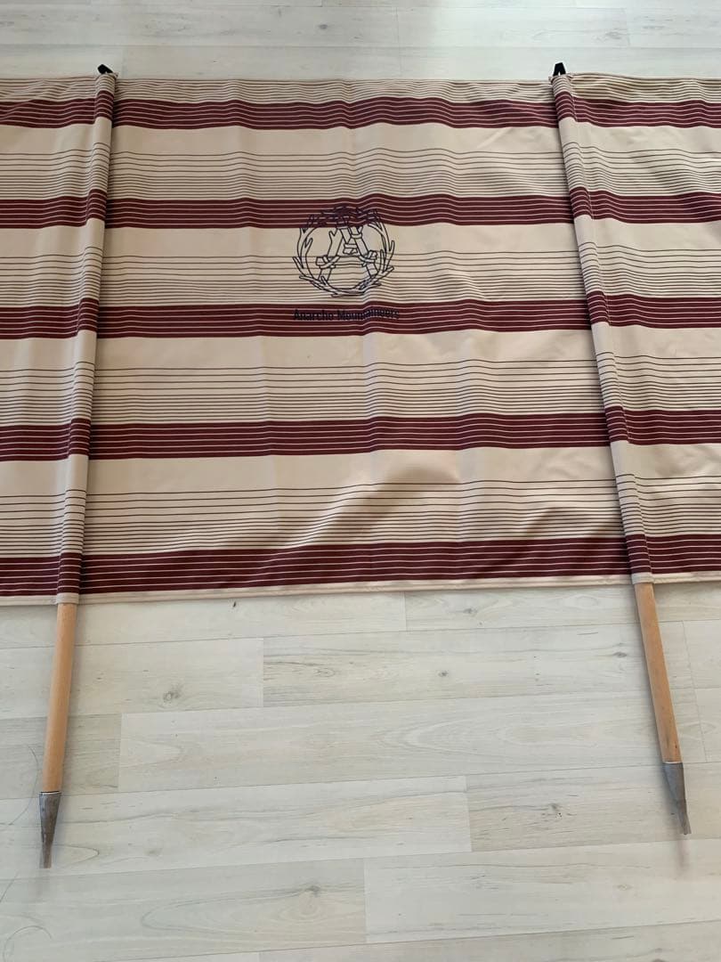 MOUNTAIN RESEARCHキャンプスクリーン